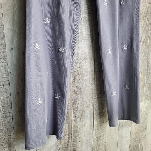 Castaway Nantucket Island Pirate Skull Pants. 34"×29" Grey and White - Picture 3 of 12